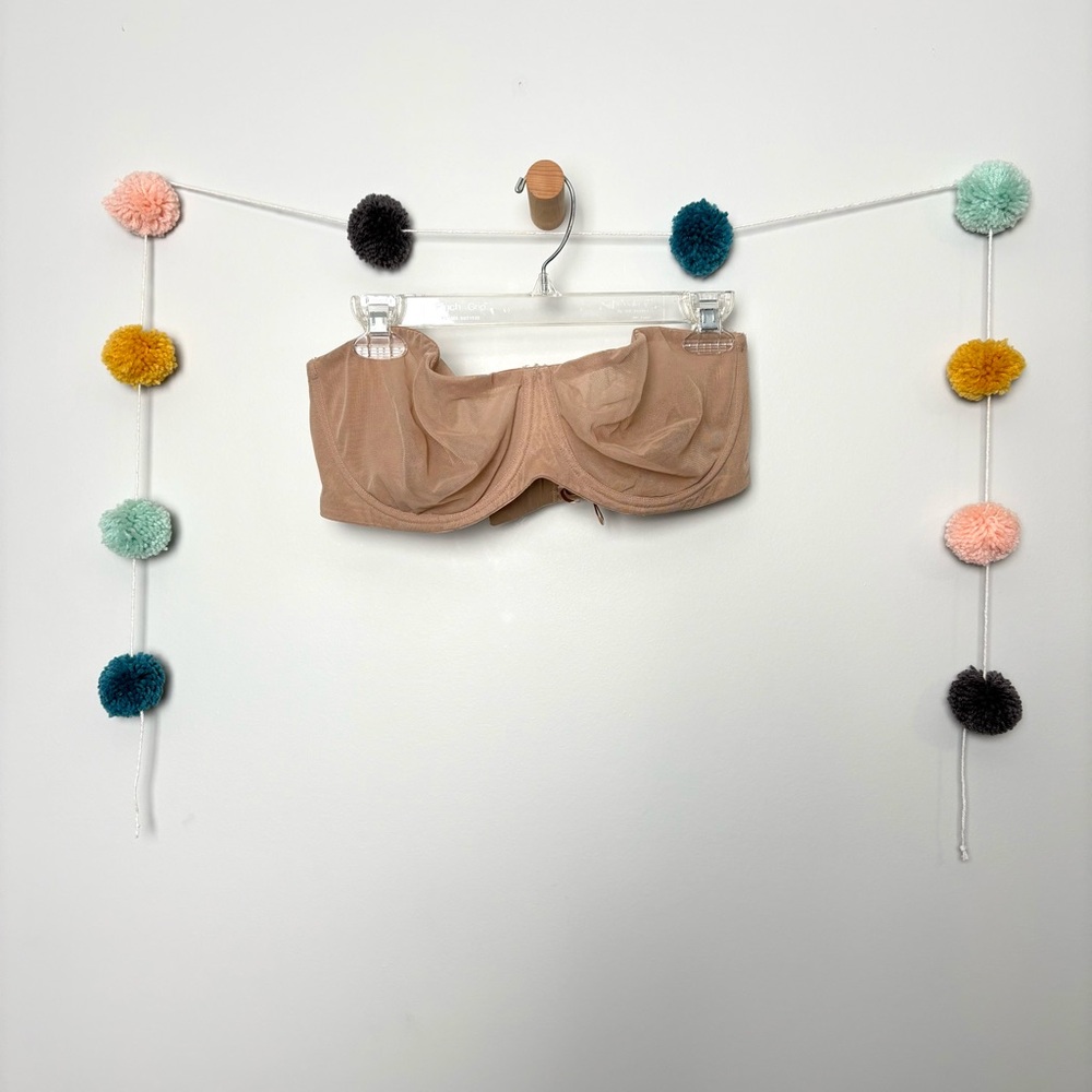SKIMS Ultra Fiber Mesh Tan Underwire Strapless Bra